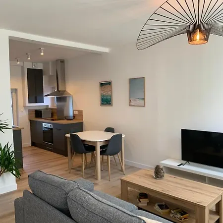 L'air De La Mer, 2 Chambres, 50m Plage, Parking Apartment Houlgate