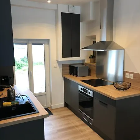 L'air De La Mer, 2 Chambres, 50m Plage, Parking